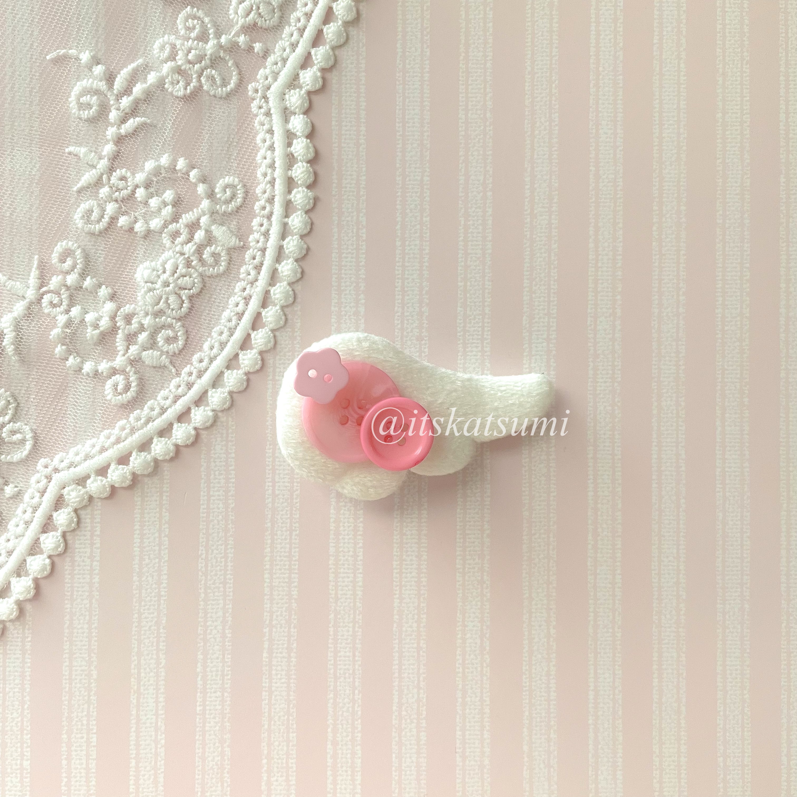 Kawaii Winged Button Hair Clip ♡