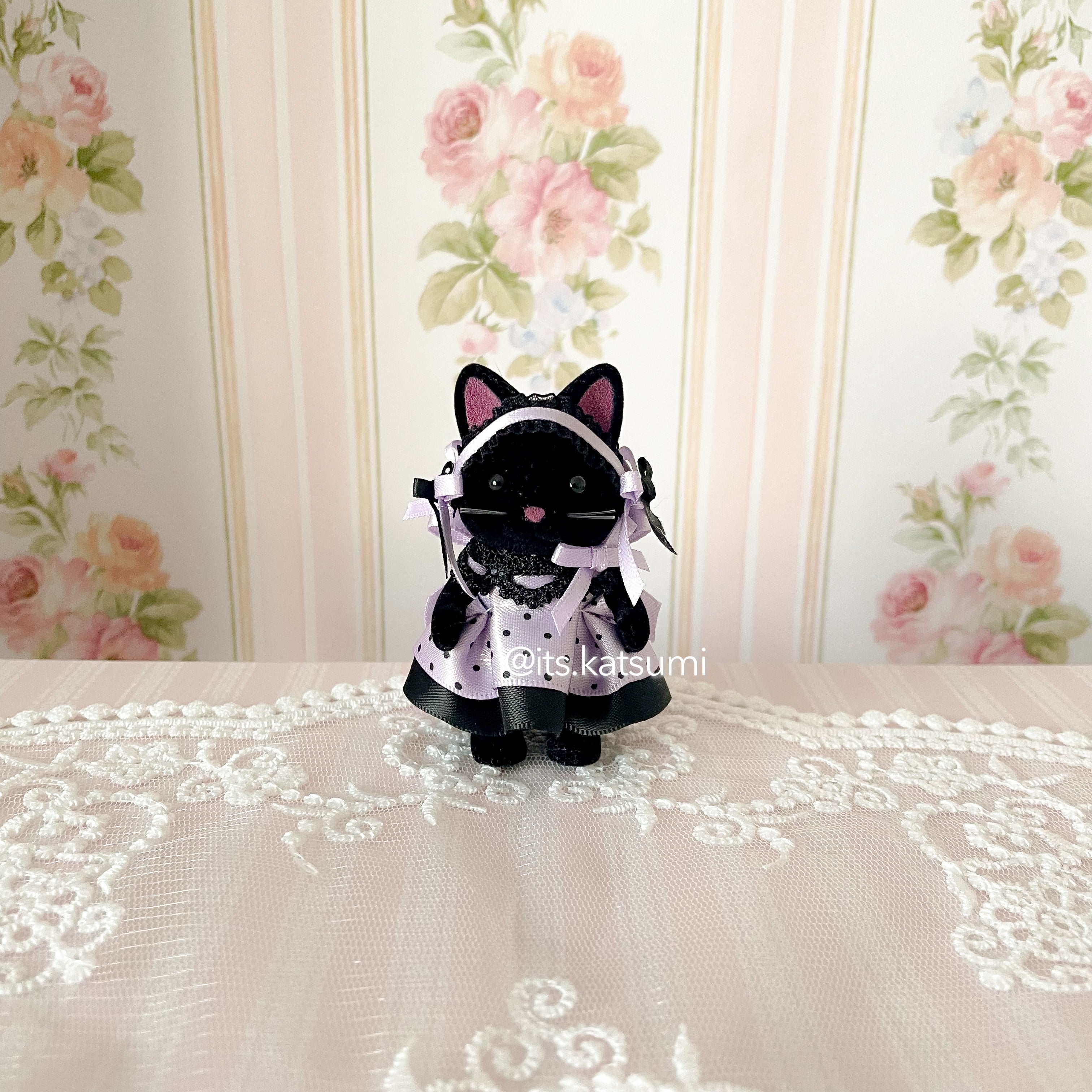 Real Calico Critter / Sylvanian Families ♡ Child Black Cat in a Kawaii Lolita Dress