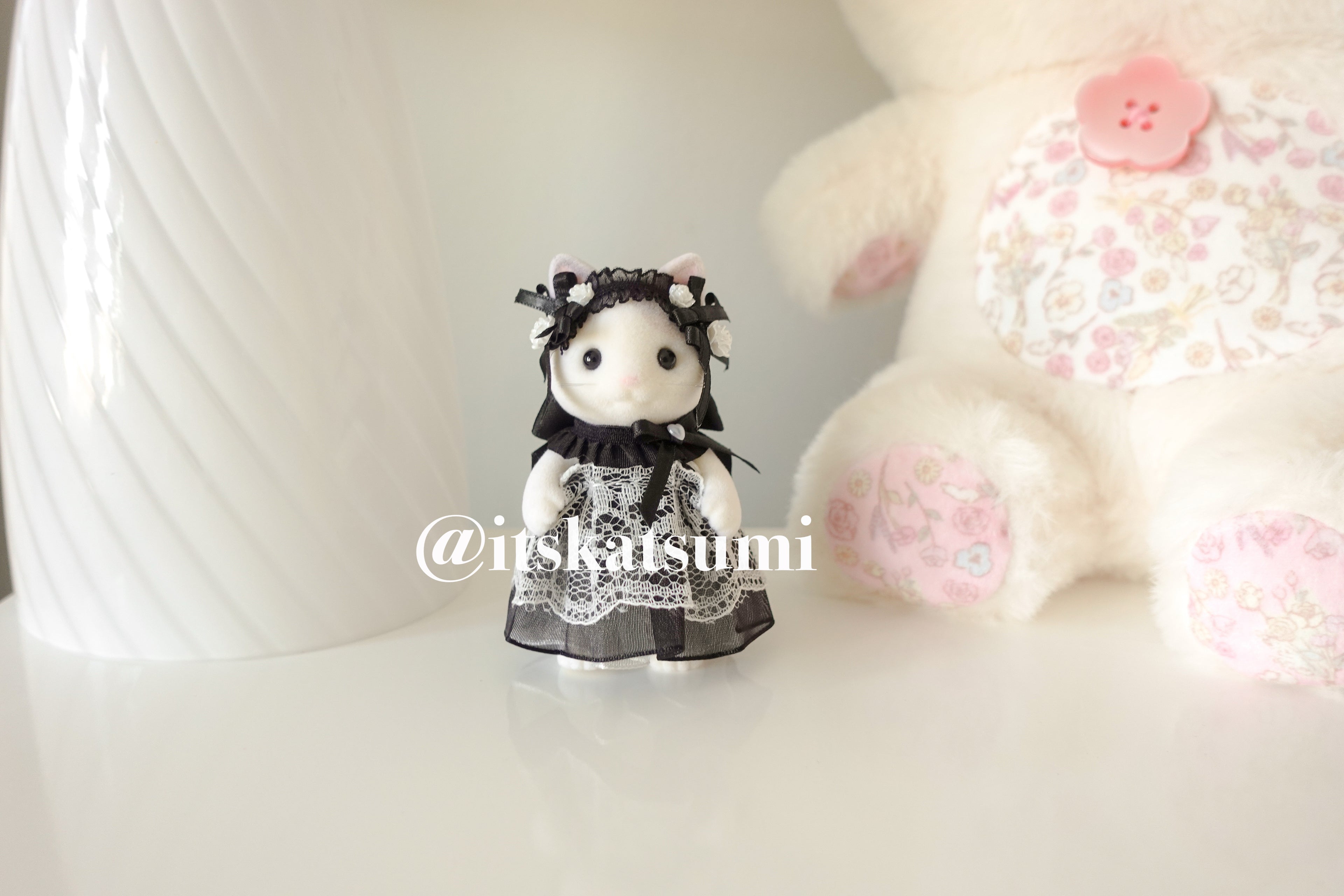 Real Calico Critter / Sylvanian Families ♡ Adult Latte Cat in a Kawaii Gothic Lolita Dress