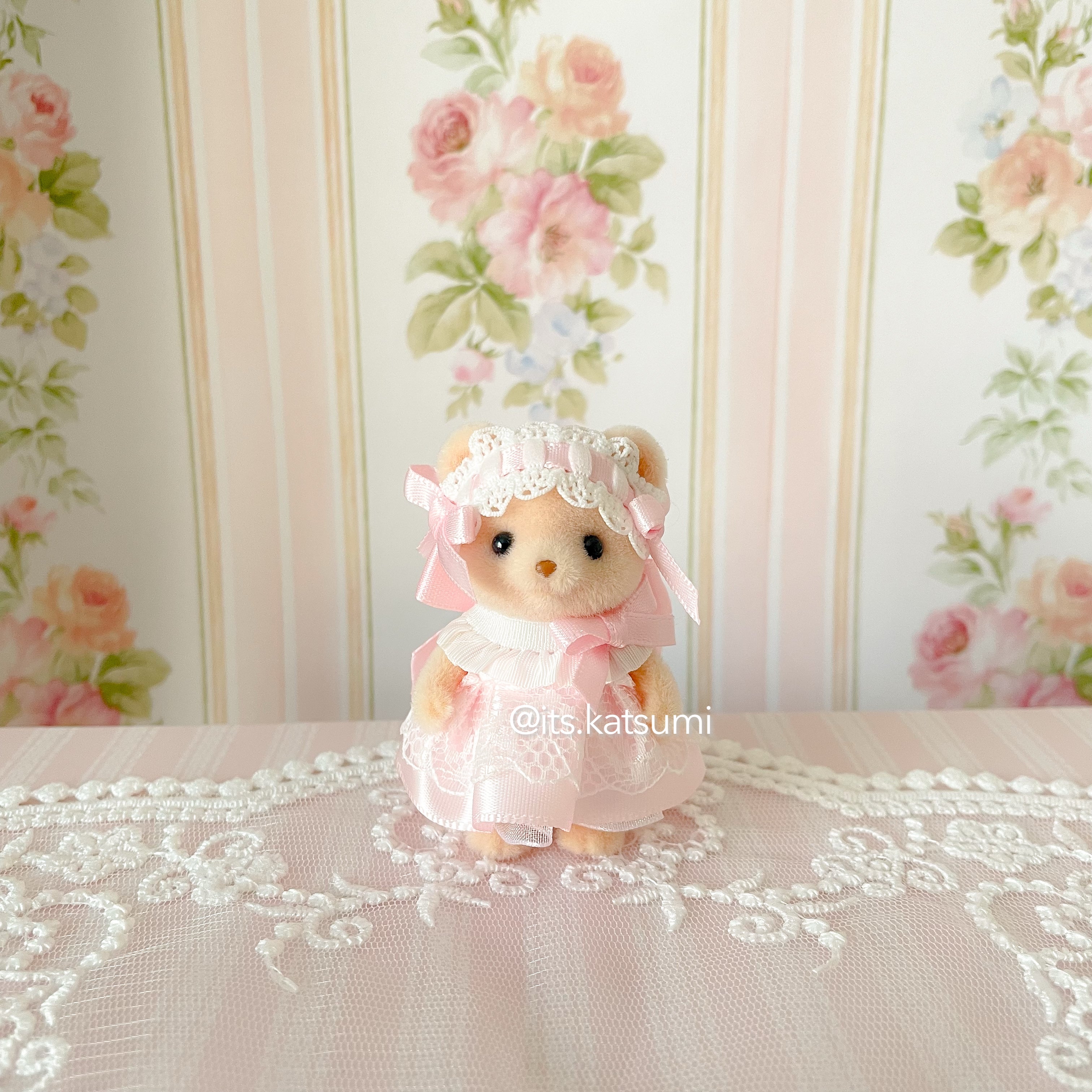 Real Calico Critter / Sylvanian Families ♡ Child Biscuit Bear in a Kawaii Lolita Dress